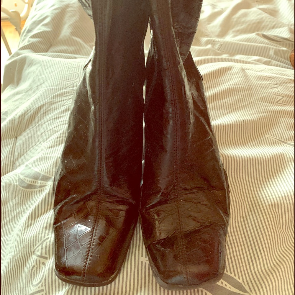 Bandolino mid calf rain boots